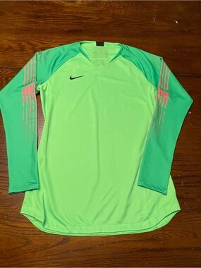 Nike Gardien II soccer goal keeper jersey size S green